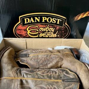 Dan Post Western Boots in Brown Leather
